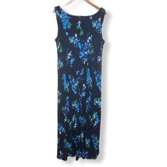 T. Tahari Floral Dress - Picture 2 of 6